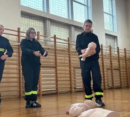 Światowy Dzień Pierwszej Pomocy w Szkole Podstawowej nr 1 w Barcinie