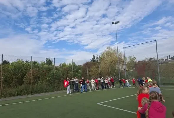 Szkoła Podstawowa nr 1 w Barcinie promowała czytelnictwo i zdrowie w ramach akcji „Czytamy z Sercem”