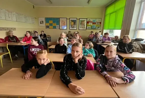 Kreatywne warsztaty kosmetyczne dla seniorów w Gąsawie