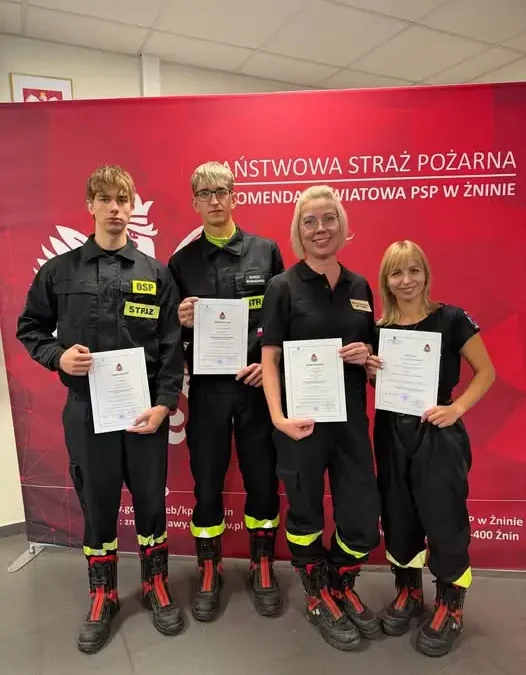 Czterech nowych ratowników w podziale bojowym OSP Gąsawa