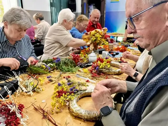 Poranki dla Seniorów w Łabiszynie – podsumowanie październikowych spotkań