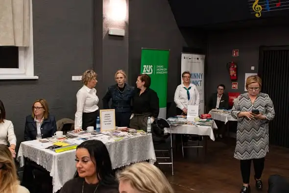 Żnin: Seniorzy i osoby z niepełnosprawnościami spotkali się w ramach cyklu „Nie jesteś sam(a)”